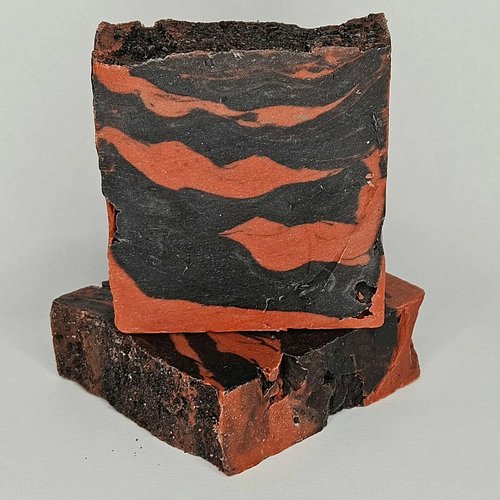 I just sold my last bar of DAGARON BLUD! but dont worry, I'm making more this week 😈