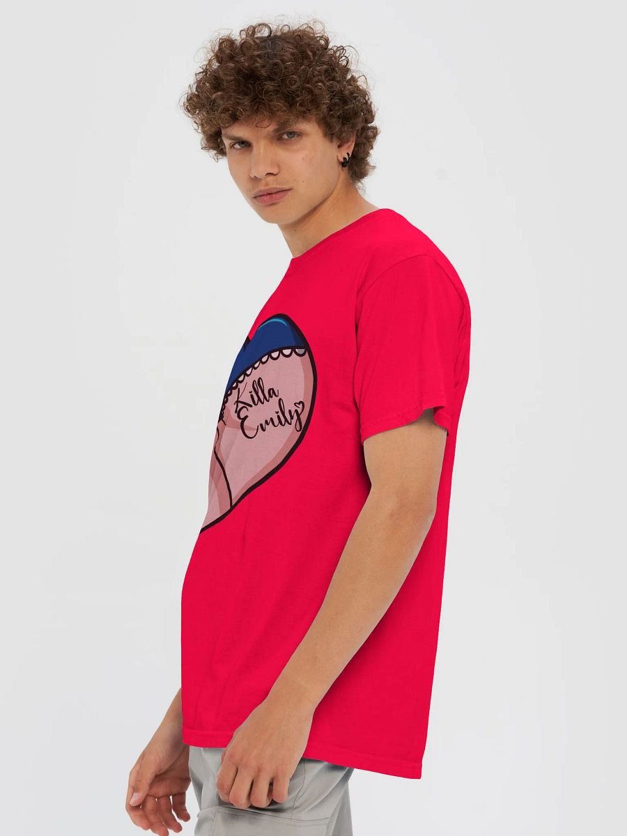 KILLA EMMY BLUE AND RED HEART BUTT TEE product image (6)