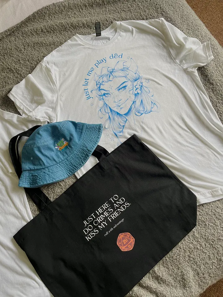 kiss my friends tote product image (1)