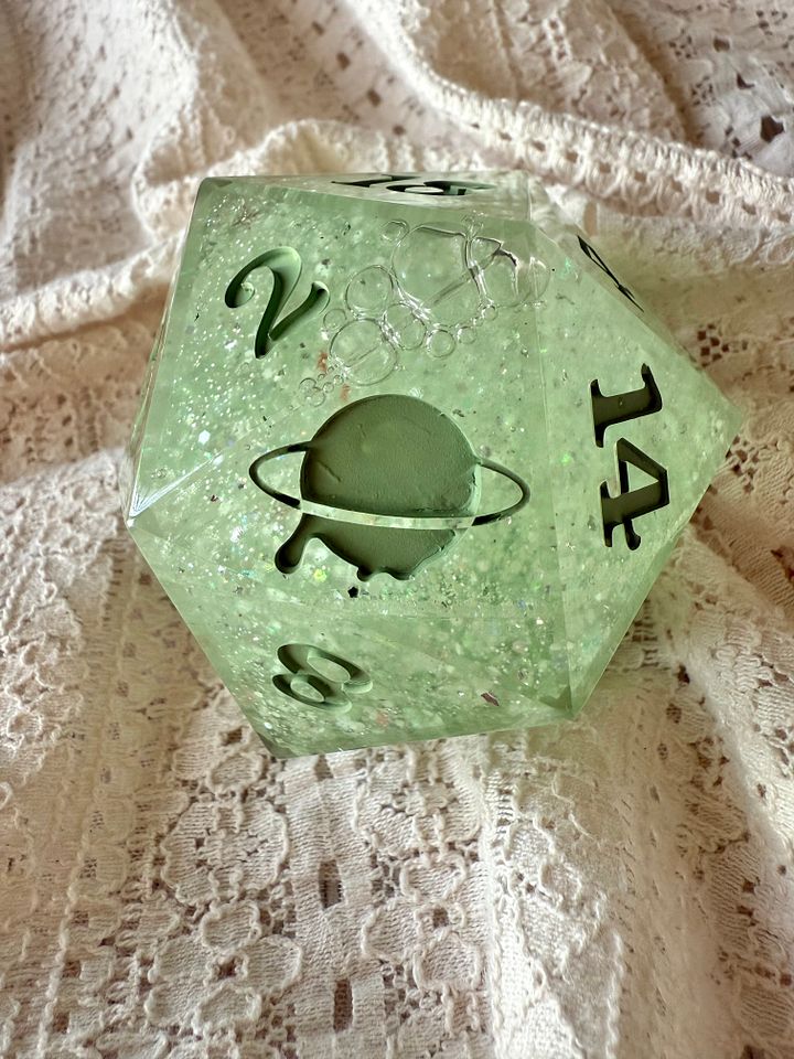 "Mint Julep" Glitter Fall Liquid Core Chonky D20 product image (1)