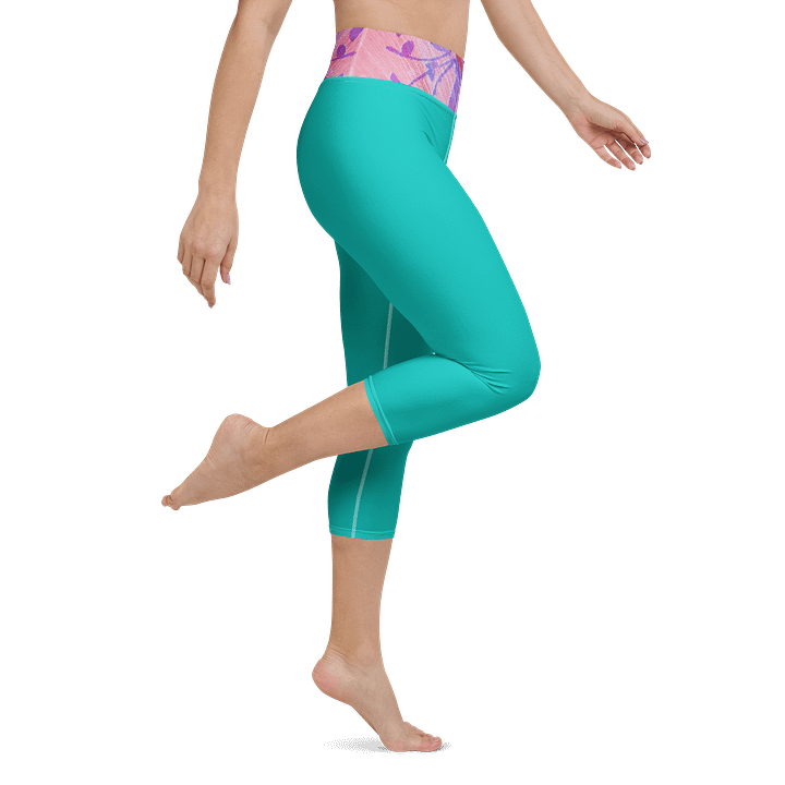 Paradise Breeze Iris Blue Yoga Capri Leggings product image (1)