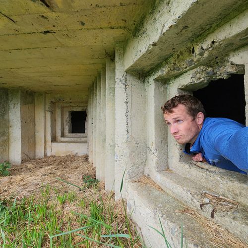 Bunker hunting in Normandy @ Omaha Beach 🇫🇷🇺🇸
#omahabeach #omahabeachnormandy #dday #ddaylandings #ddayhistory #s34ntravels #...