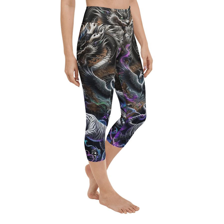 Dragon Scales Yoga Capri Leggings product image (2)