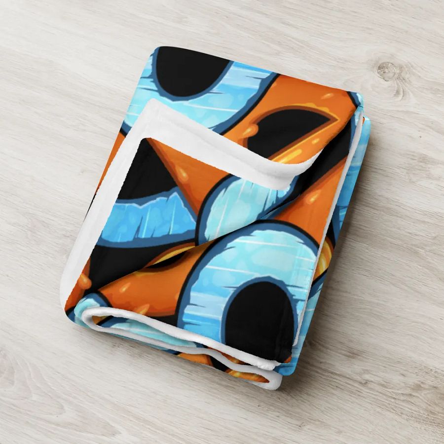heart v2 throw blanket product image (6)