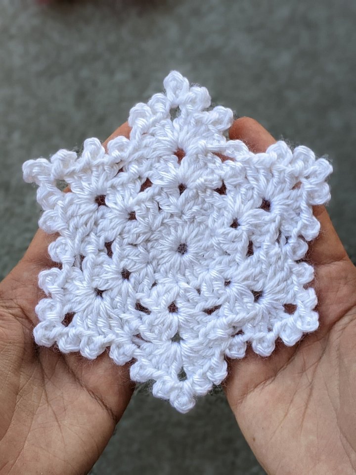 Crochet Snowflake Pattern product image (1)