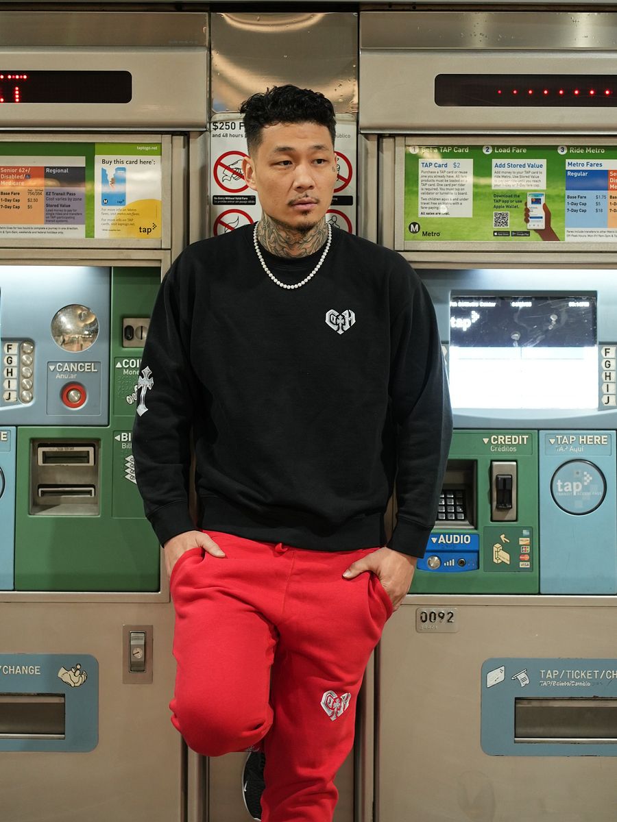 Joggers product image (2)