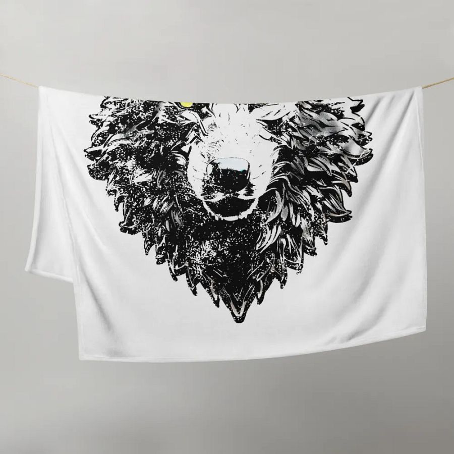 Wolf Star Throw Blanket product image (3)