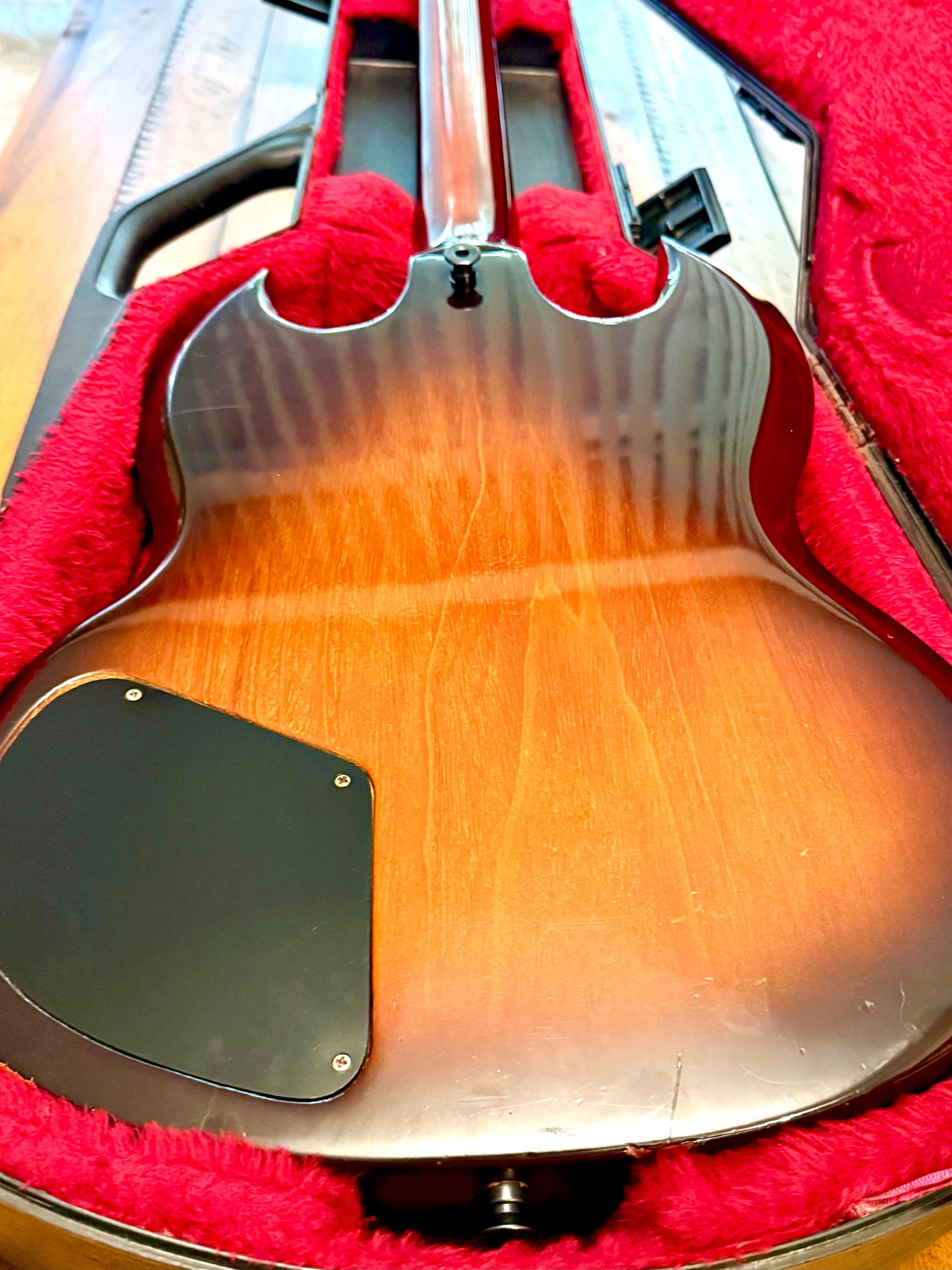 1980 Gibson SG Standard "TOBACCO SUNBURST" + CHAINSAW CASE product image (6)