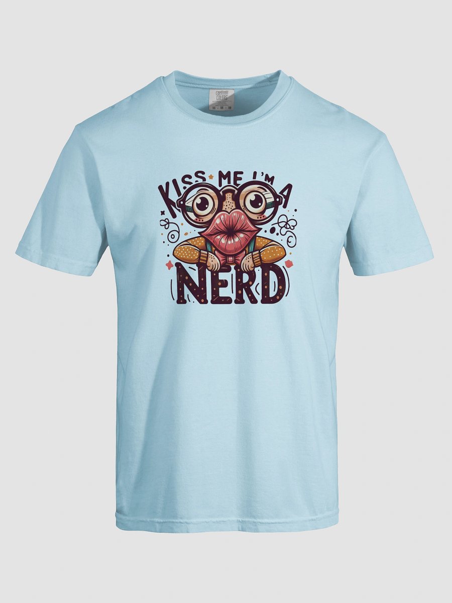 Kiss Me I'm a Nerd Tee product image (91)