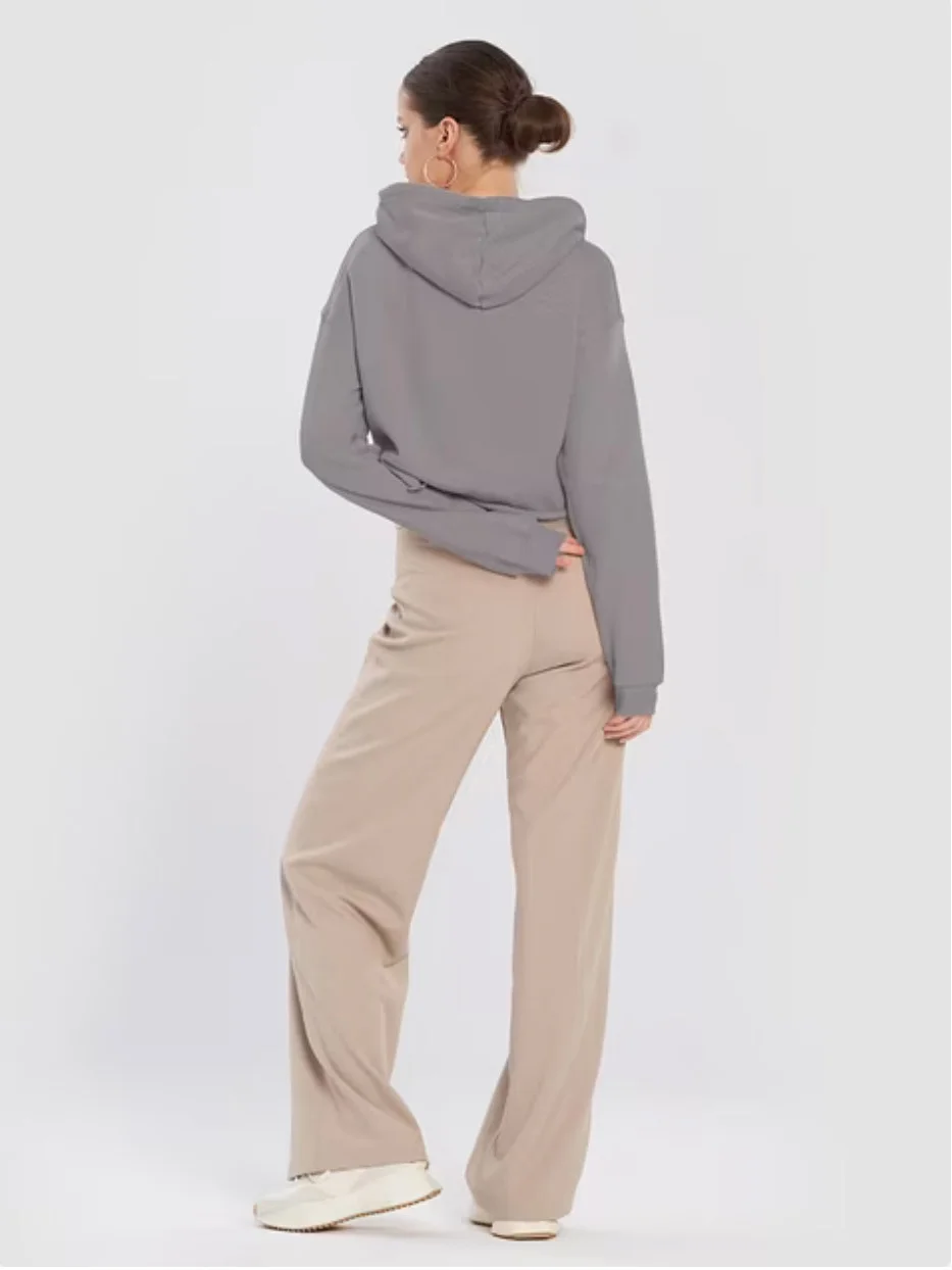 PREMIUM HOODIE FEMALE FIT – BRAVE product image (15)