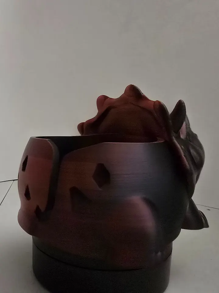 Red to Black Triceratops Yarn Bowl 3D printed 🐑 product image (1)