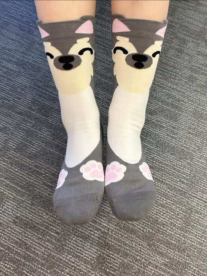 Wolf Socks product image (2)