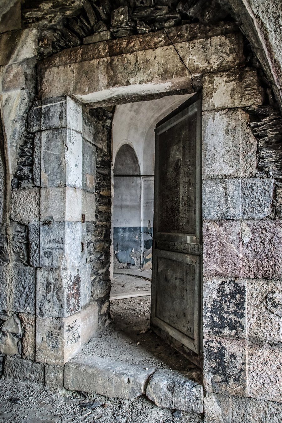 The Forgotten Passage – Timeworn Fortress - Urbex France product image (1)