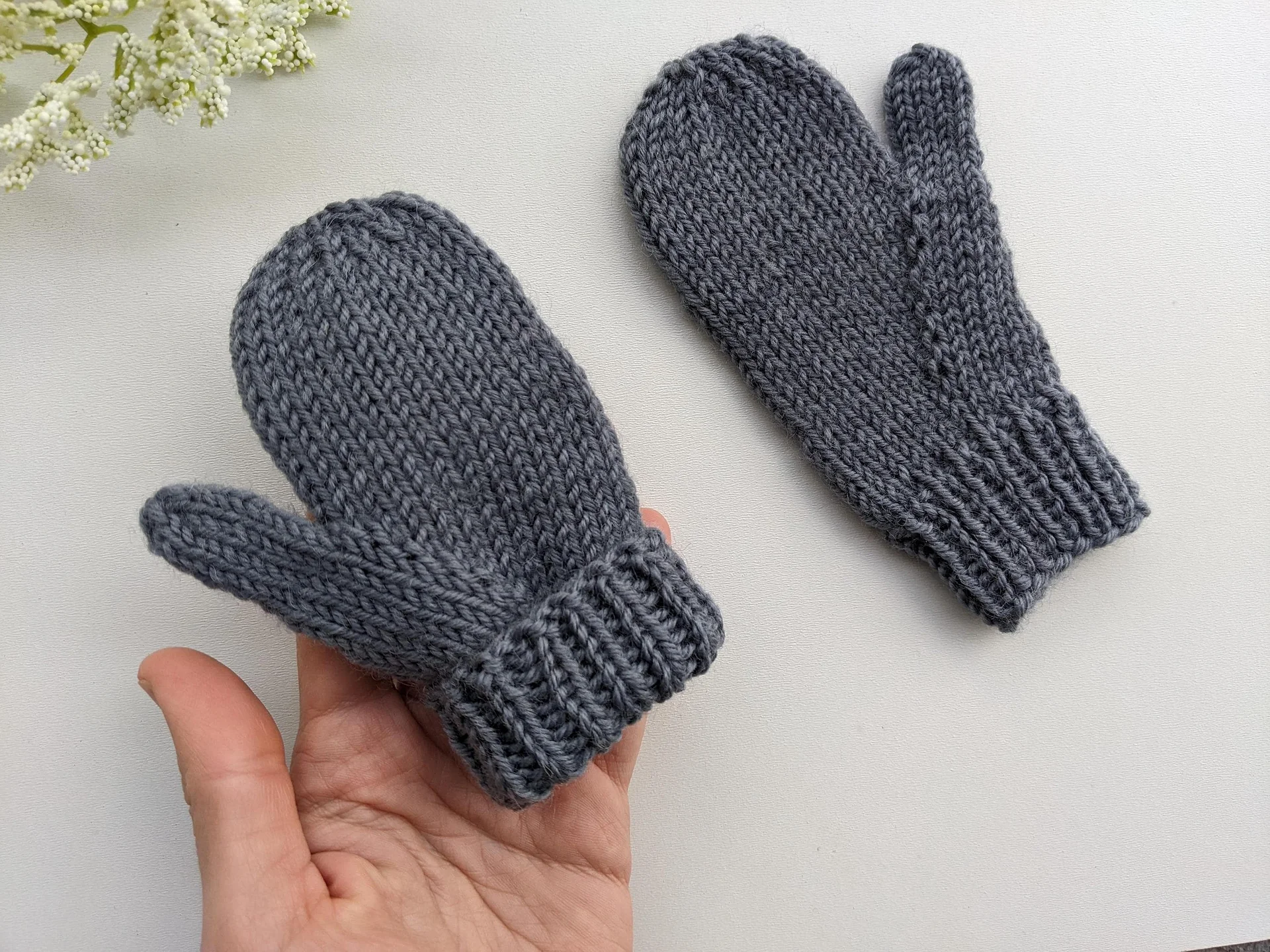 Knit Toddler Winter Mittens Pattern product image (4)
