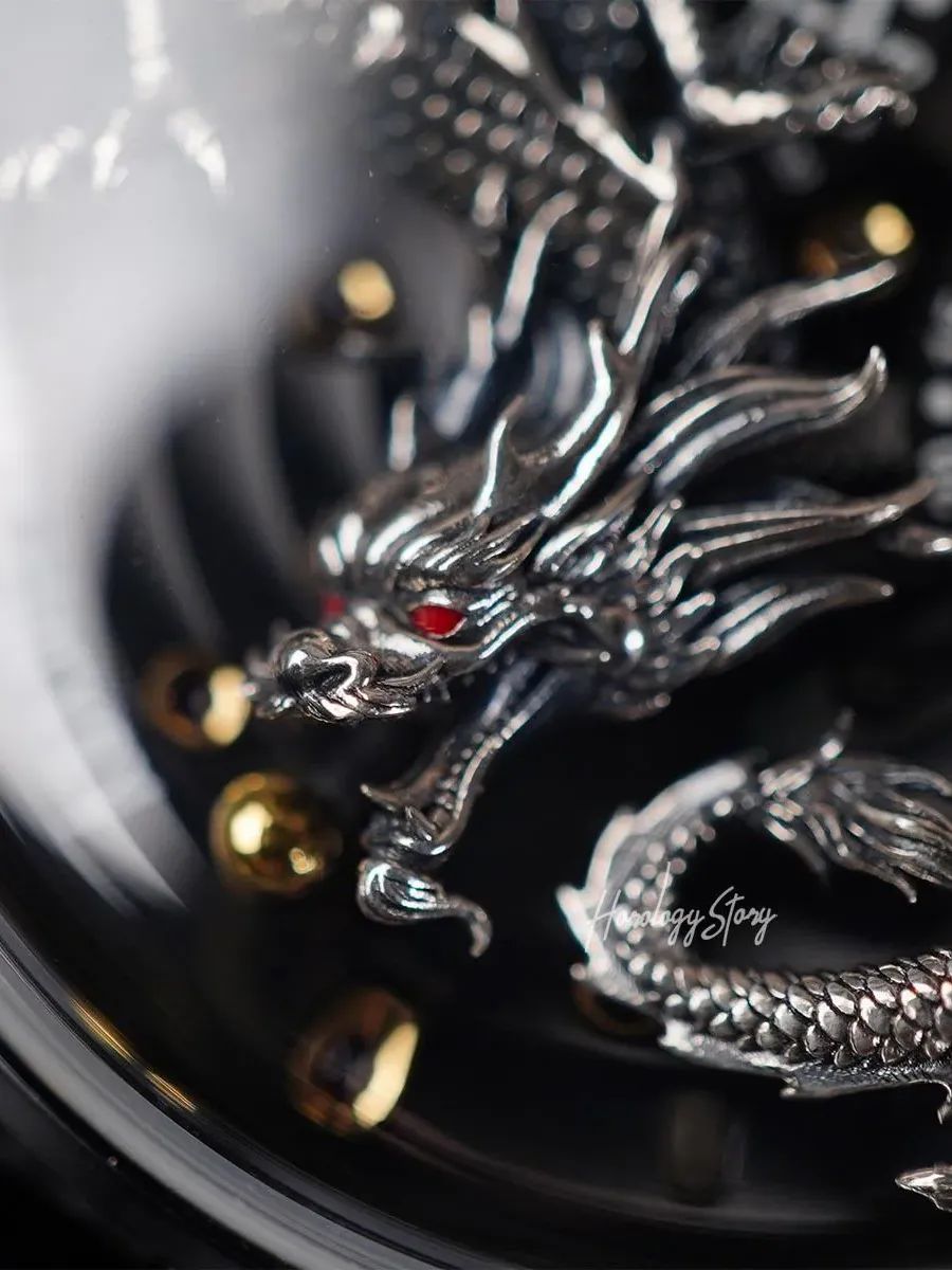 Lucky Harvey Silver Dragon Gold Ball product image (4)