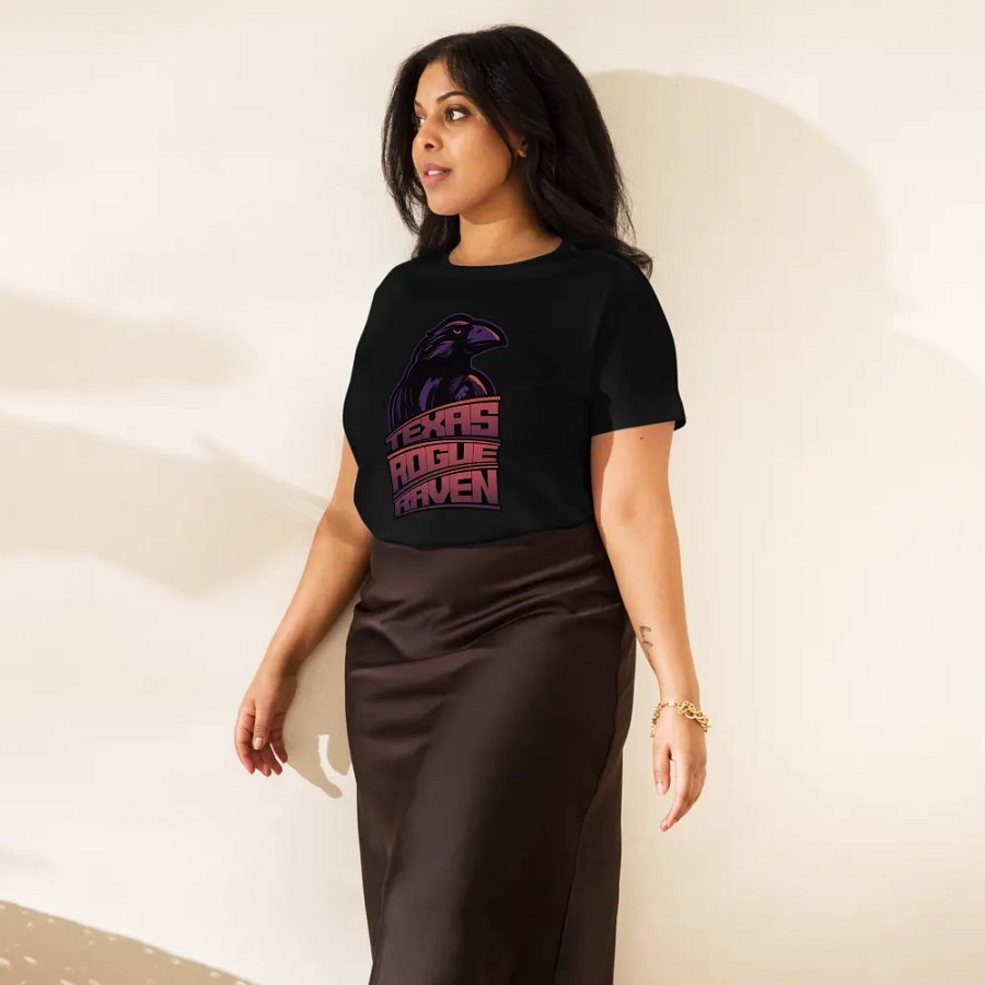 Intense Raven Graphic High-Waisted Tee product image (3)