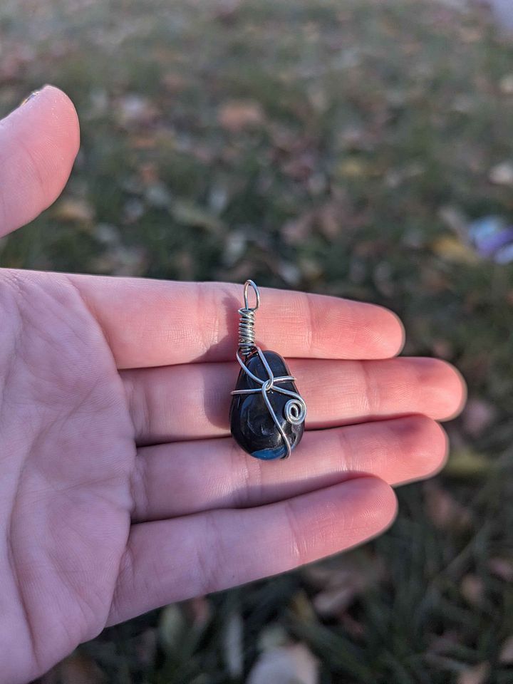 Sodalite Drop necklace product image (2)