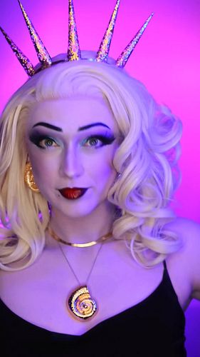 We're alllll just gonna ignore the lipstick on my teeth cuz it was a really cute clip, ok? .....ooookaaaaayyy???? 😅💀 😂

All m...