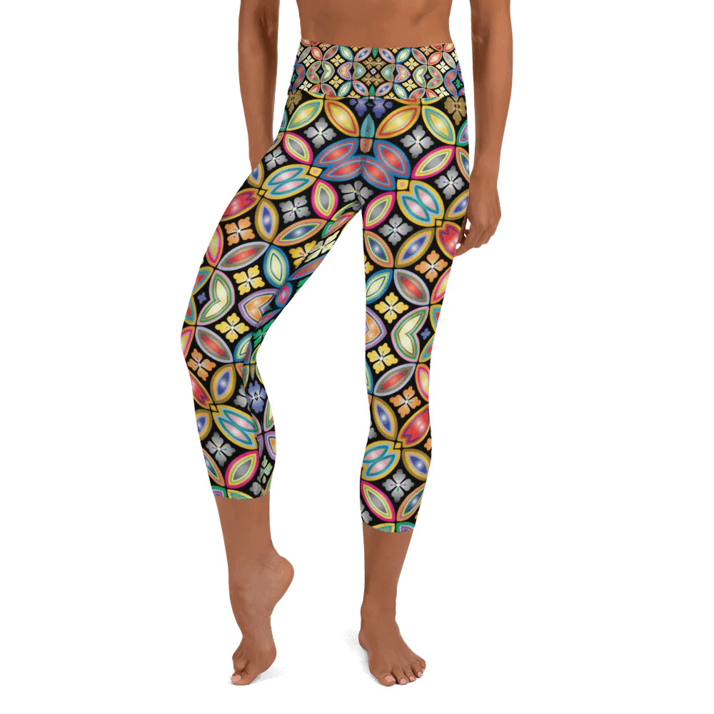Batik Kawung Purple Yoga Capri Leggings product image (11)