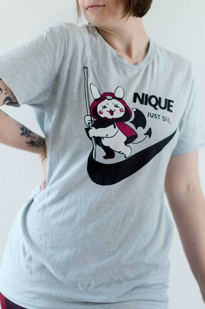 NIQUE - JUST DIE Batbunny T-shirt product image (2)