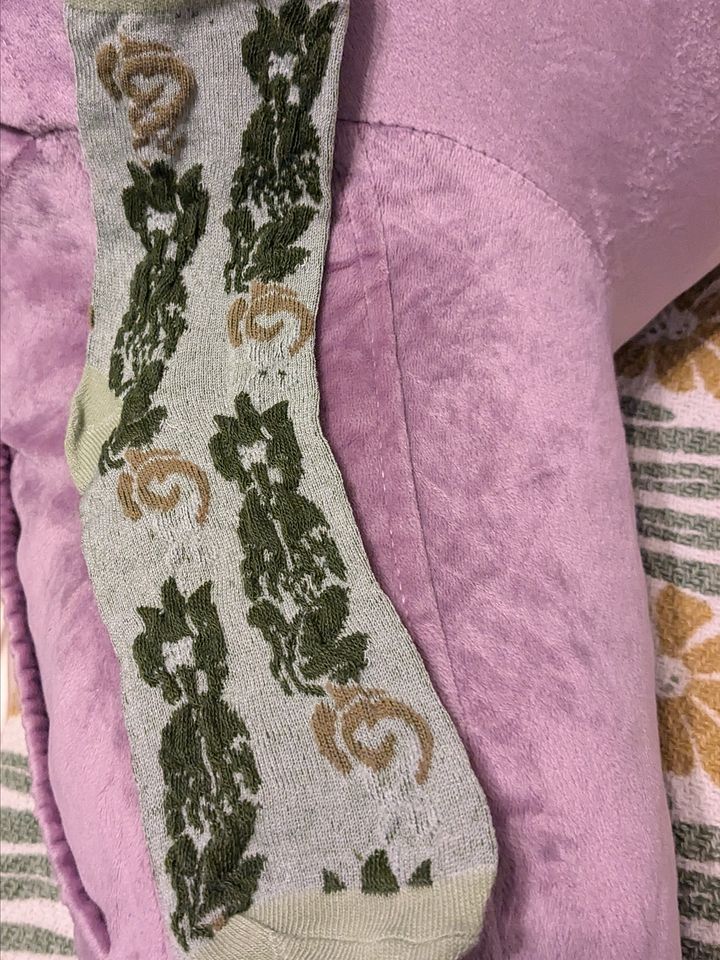 Women's Green Designs Socks product image (2)