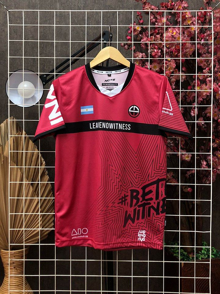 LNW 2025 Pro Jerseys product image (2)