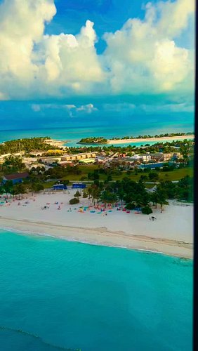 A new day begins at the gorgeous Ocean Cay. MSC Cruise line’s private island destination in the Bahamas. 

#reels #travelreel...