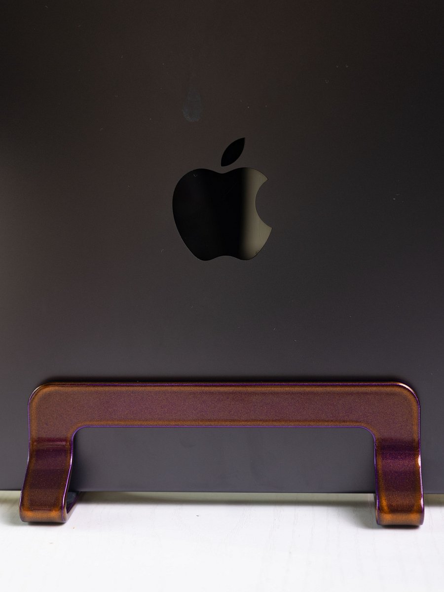 Gummi Berry Laptop Holder product image (1)