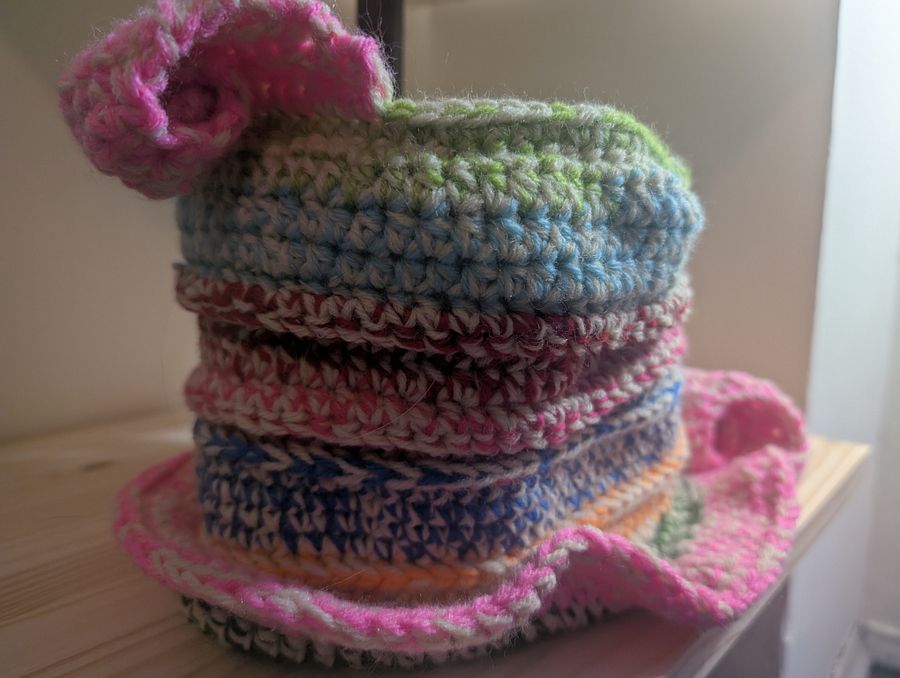 Tilted Top Hat product image (1)
