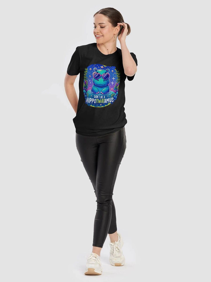 Hippo Chic Sunglasses Tee product image (101)