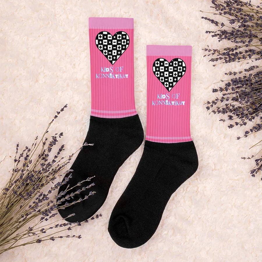 Pink Checkered Heart Socks (Unisex) product image (4)