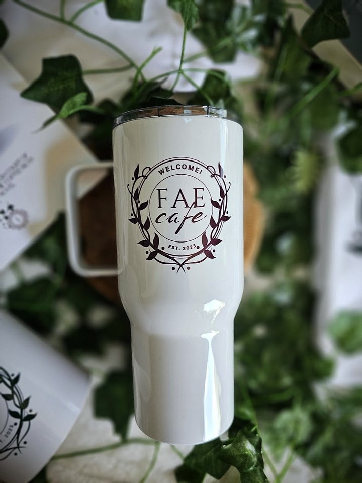 Your New Favorite Travel Mug: Fae Cafe White/Burgundy product image (1)