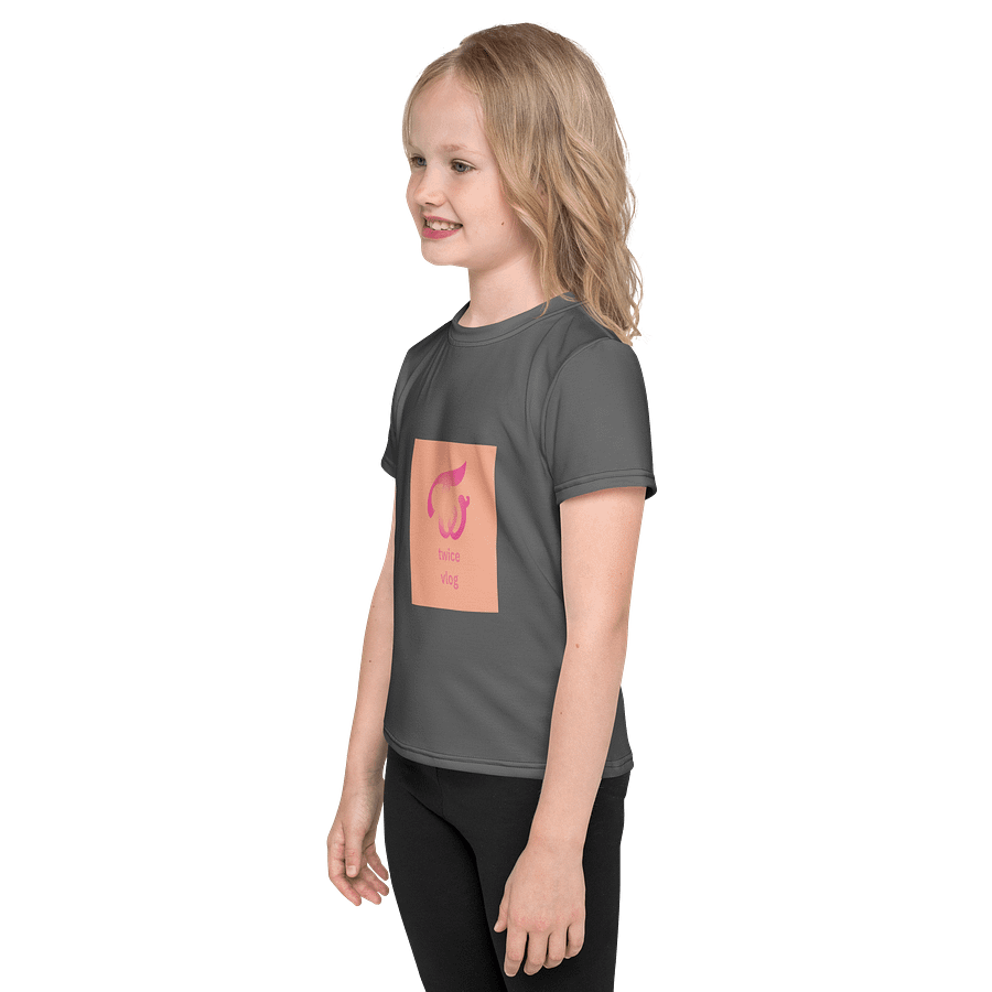 twice vlog logo kids shrit product image (3)