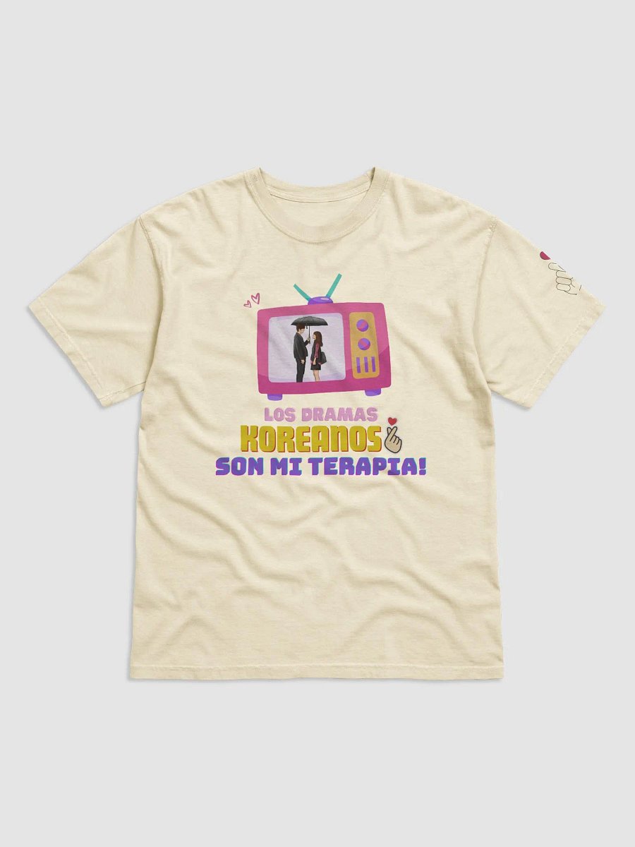 Remera Hombre "Love is in the K-Drama" product image (1)