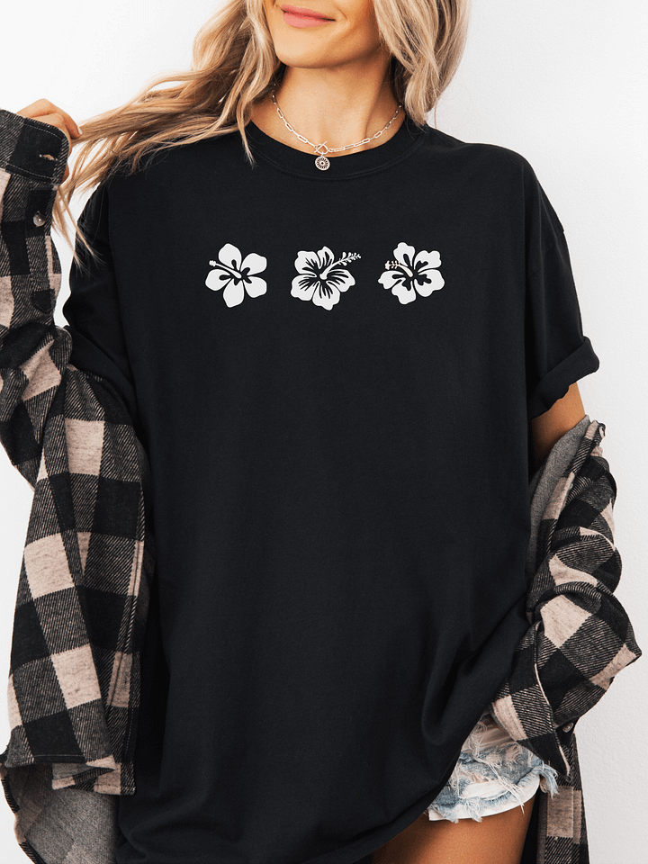 Comfort Colors 3 Hibiscus Shirt product image (2)