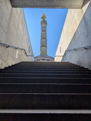 Photo dump of the Berlin leg of my Germany trip...