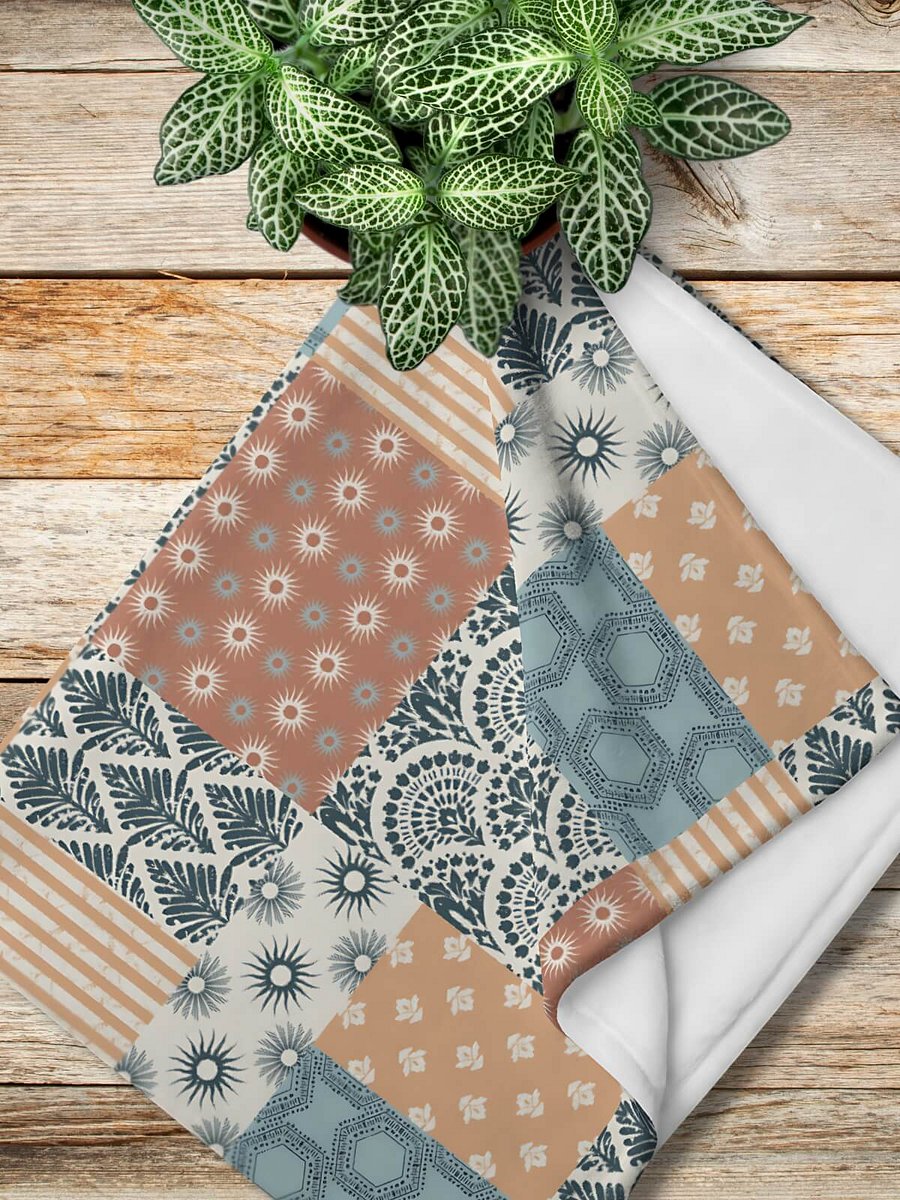 Bohemian Santa Fe Sun Patchwork Throw Blanket product image (4)