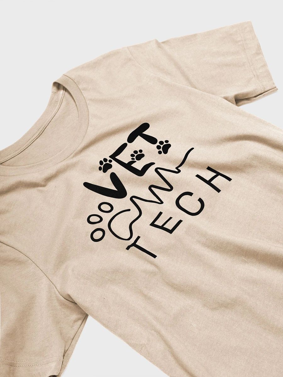 VET TECH Paw Print Heartbeat T-Shirt product image (3)