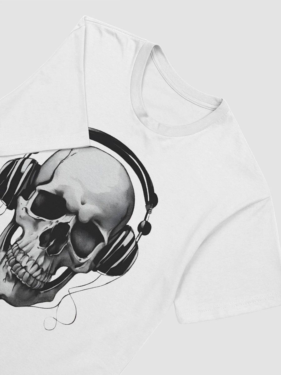 Batista736 Skull with Headphones T-Shirt product image (3)
