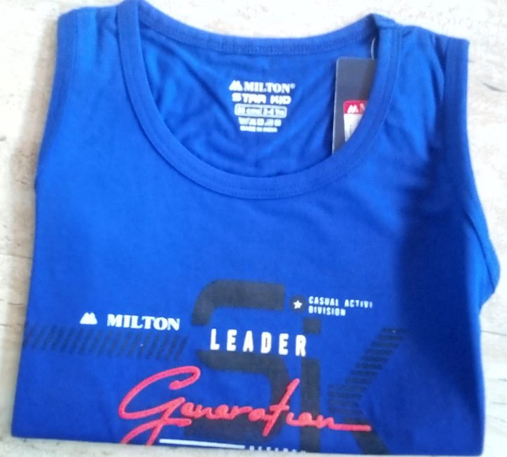 boys vest product image (1)