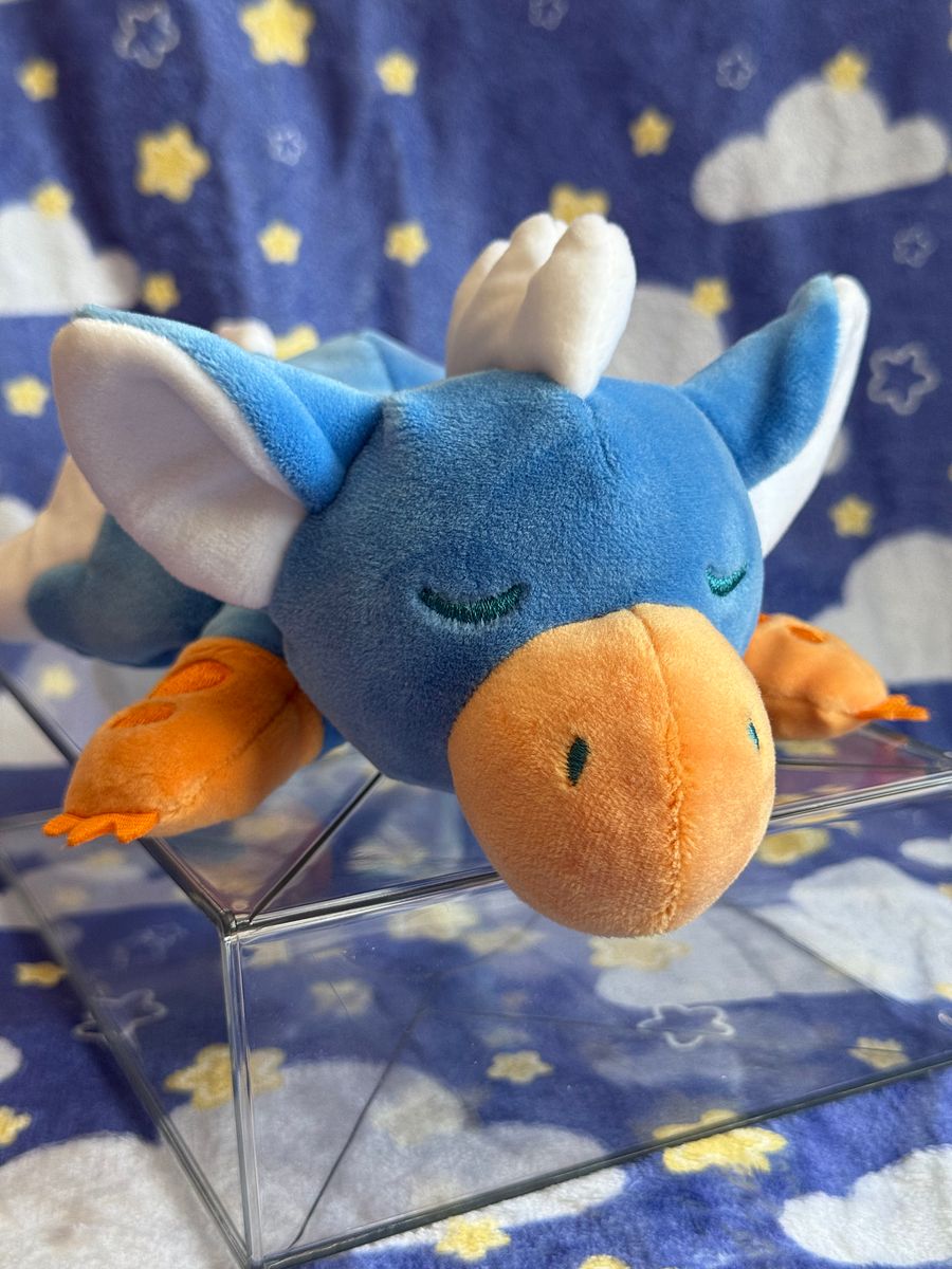 Gruff Gryphon Plush product image (1)