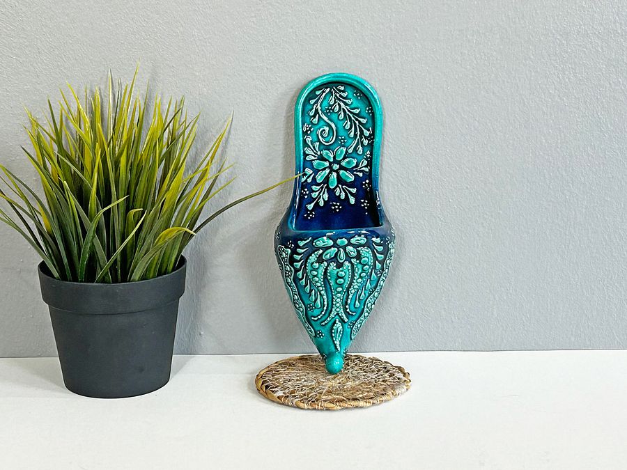 Ceramic wall decor, turquoise shoes (Terlik) — handmade pottery, handmade ceramic, home decor, handmade gift, Turkish ceramic product image (4)