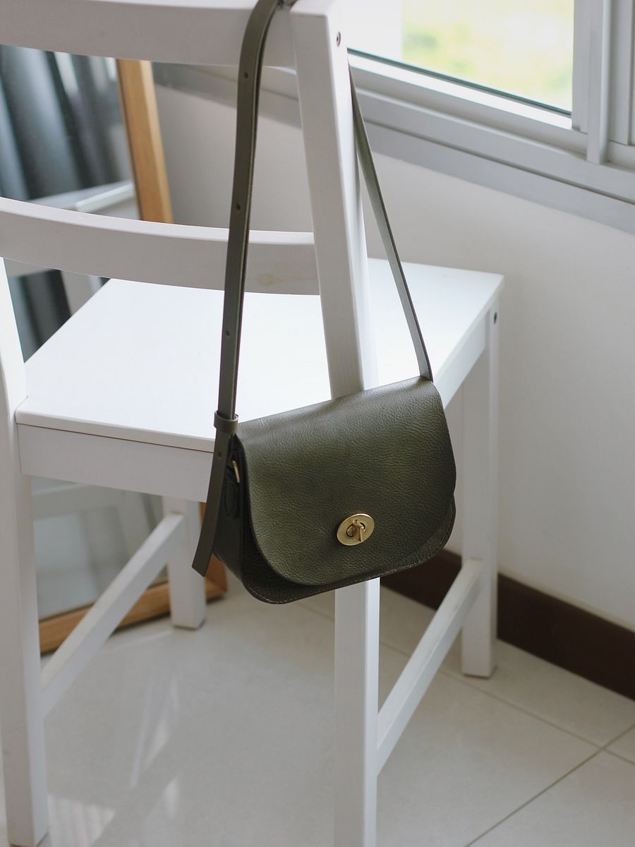 Vegetable Tanned Leather Saddle Bag product image (12)