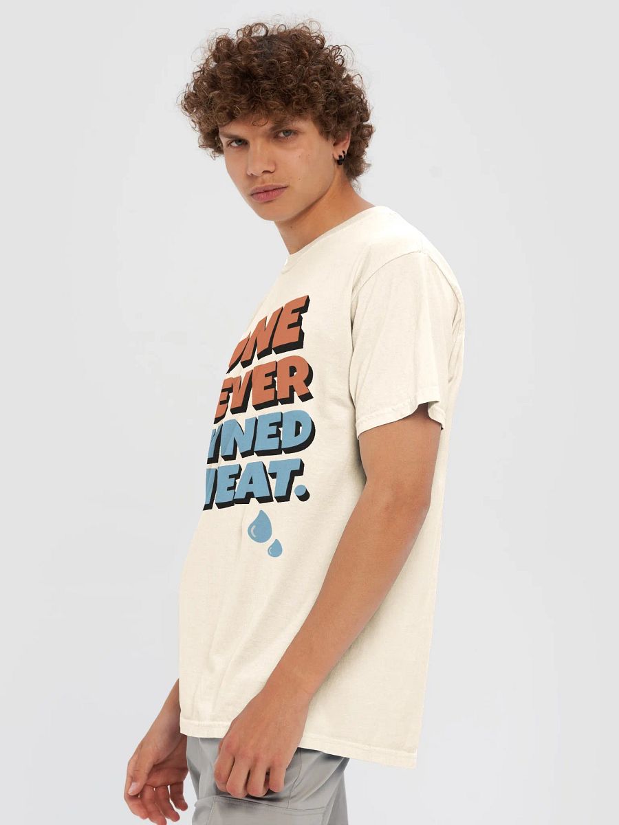 Sweat Motivation Tee product image (11)