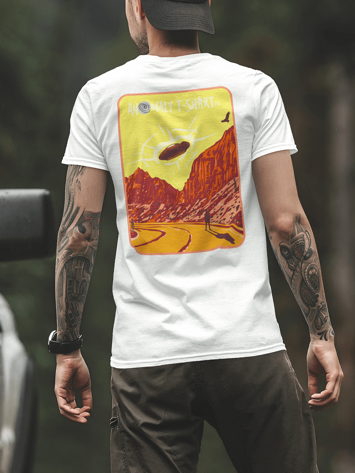 Desert Rendezvous Men In Black UFO T-Shirt product image (1)