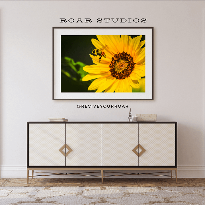 Bee Still. product image (1)