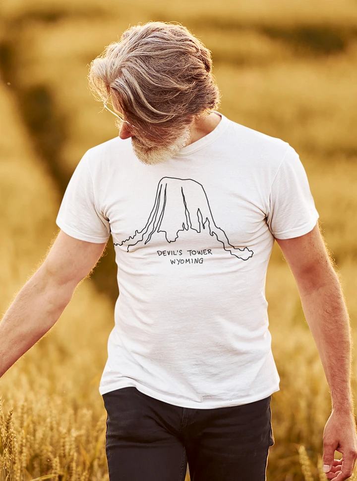 Devil's Tower Black Hills Wyoming Souvenir T-Shirt product image (1)