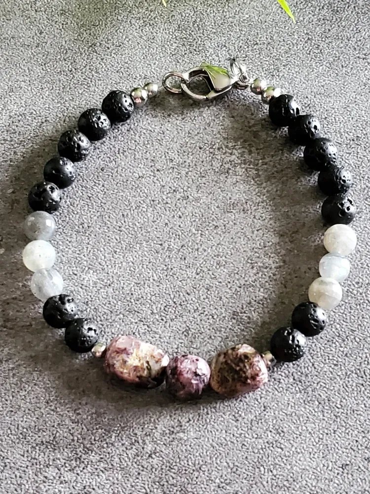 Kali Ma Transformation Bracelet – Lava, Charoite & Labradorite | Rebirth, Protection & Shadow Work Jewelry product image (3)