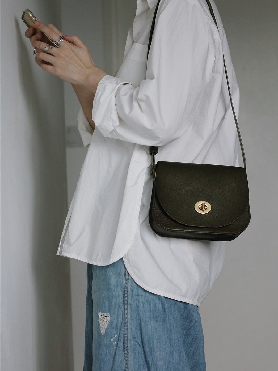 Vegetable Tanned Leather Saddle Bag product image (8)