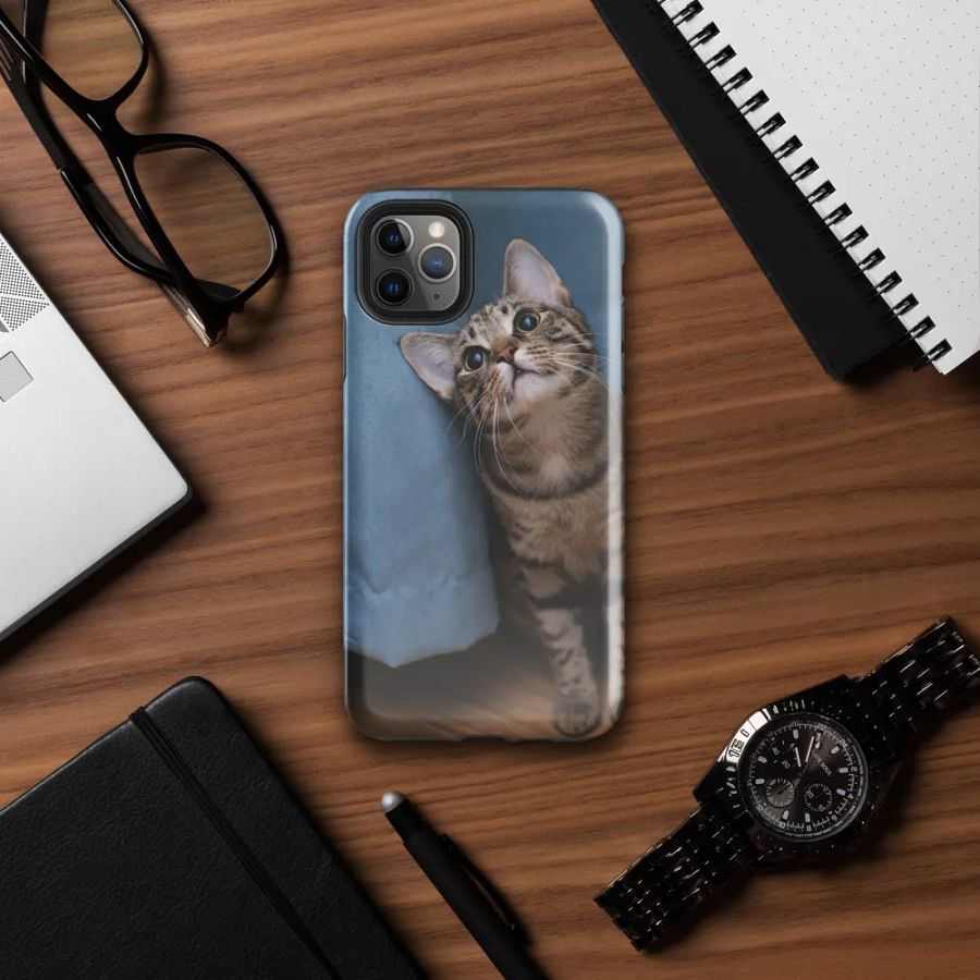 Eye-Catching Kitty Phone Case: Beauty and Protection Combined product image (39)